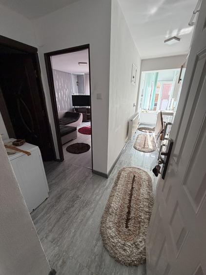 Garsoniera Alexandru Sahia bl 2 etaj 1 - 5