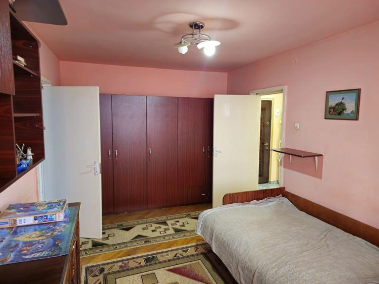 Inchiriere apartament 2 camere - Str. Harmanului, Brasov - 2