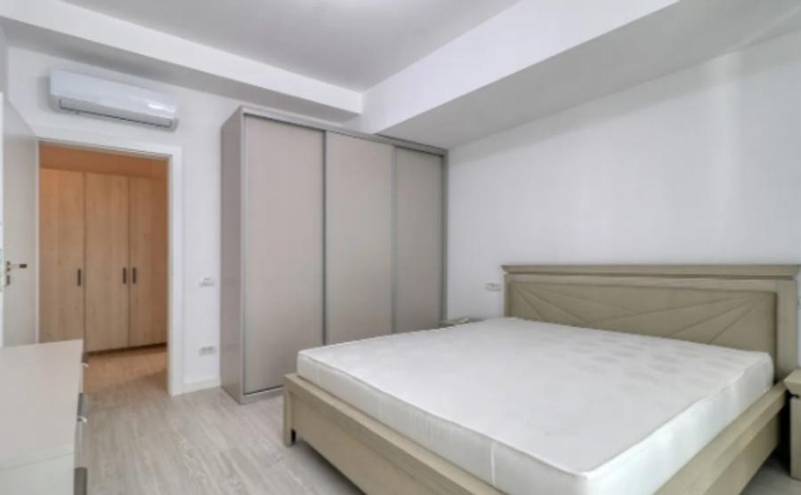 Piata Alba Iuia,Decebal,bl.2025,et.1/4,DECOMANDAT,Amenajat,2 balcoane,centrala - 7