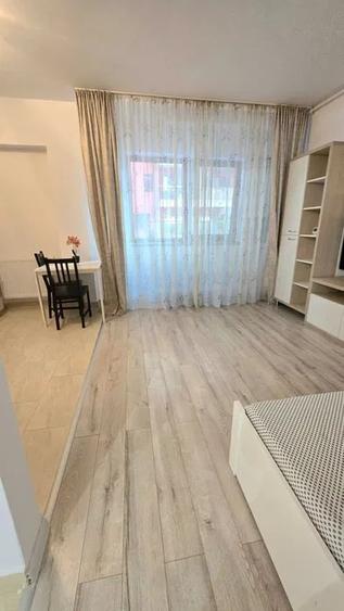 Garsoniera, decomandata, 33 mp, centrala proprie, ac, Novum Lacul Morii - 2