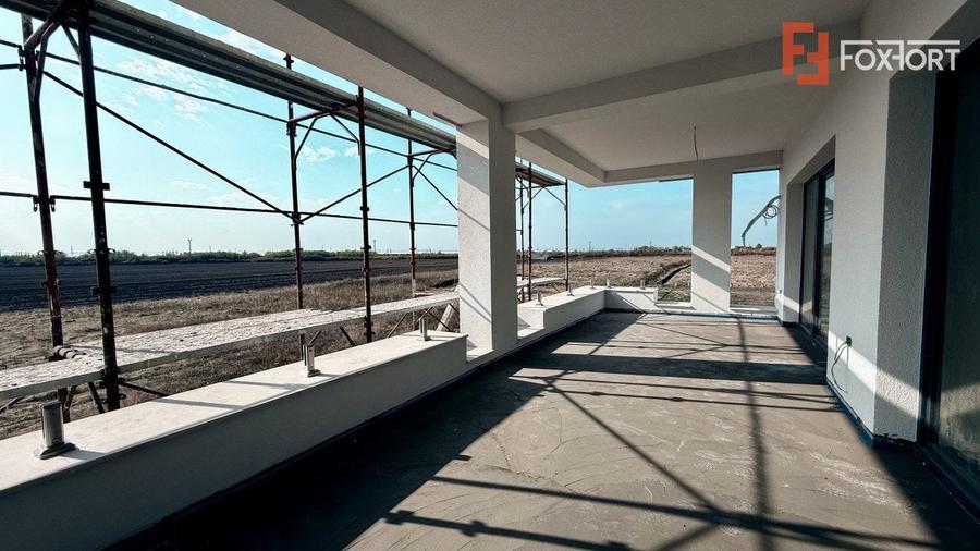 COMISION 0% Apartament cu 3 camere si terasa de 25 mp, etaj 1 - Torontalului - 11