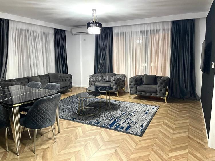 Apartament cu 3 camere decomandat în Dămăroaia