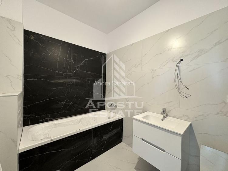 Apartament cu 2 camere semidecomandat în Moșnița Nouă Apartament cu 2 camere semidecomandat în Moșnița Nouă