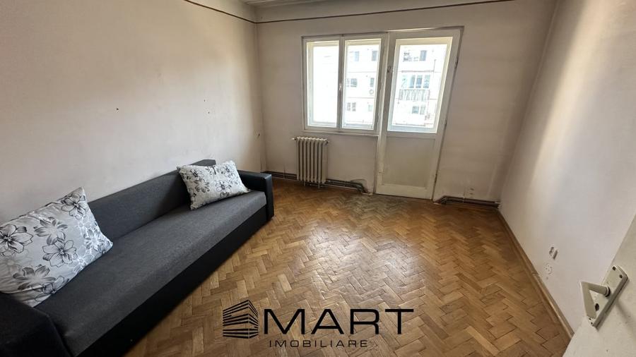 Apartament 4 camere decomandate Vasile Aaron - 3