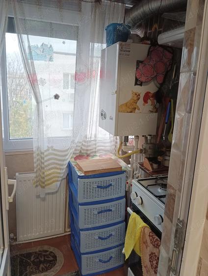 Vand apartament 2 camere et 4 semidecomandat Constanta - 1