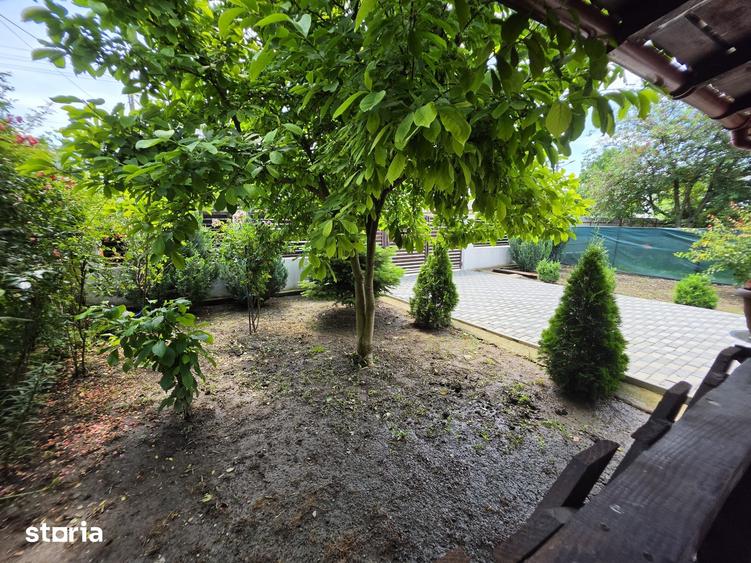 Casă cu 6 camere cu Teren 557 Mp în Berceni