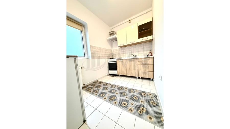 REA1027738 Studio Mall Vitan bloc 2001 53 mp - 8