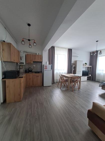 Inchiriez studio Mamaia nord vizavi de lidl mobilat si utilat open spa - 7