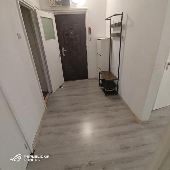 Inchiriez apartament cu 3 camere - 8