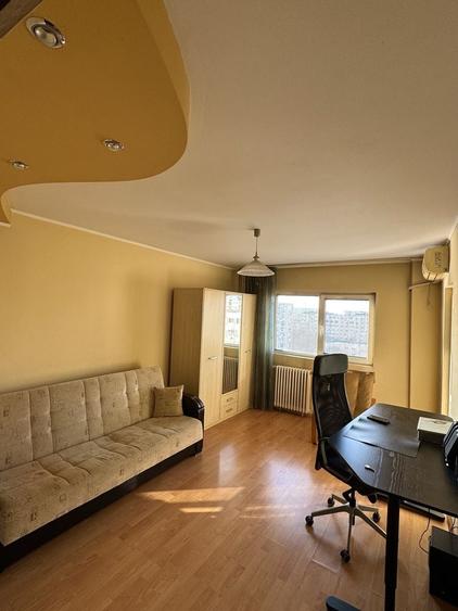 Garsonieră decomandată în Drumul Taberei