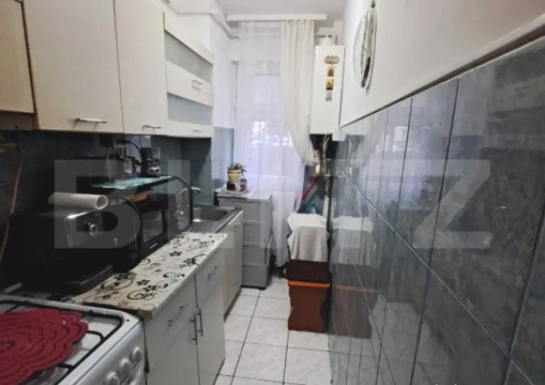 Vand apartament 2 camere Sacele, Cartier Electropreciz - 1