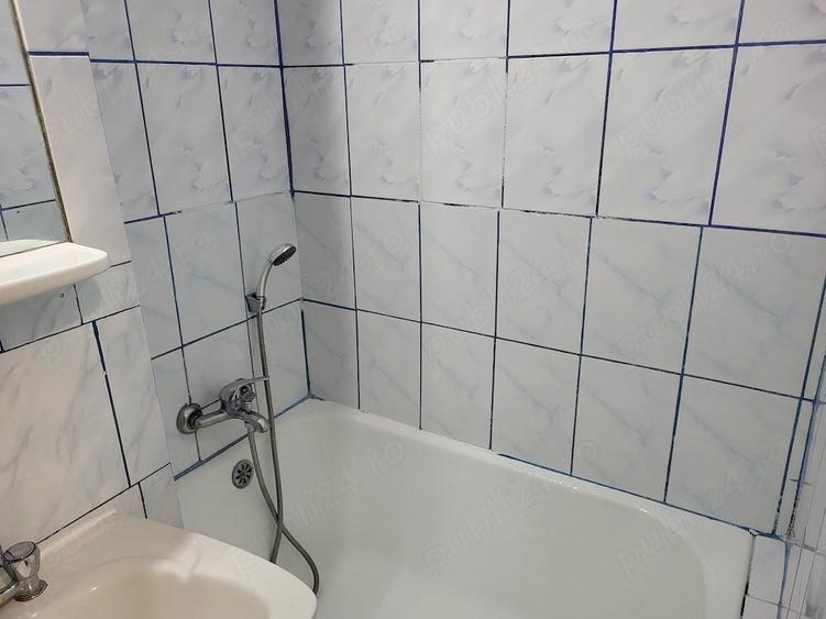 Inchiriez garsoniera confort.1 decomandata fara balcon. Suprafa?a utila 27mp. Utilata ?i mobilata - 6