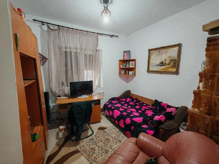 Casa de vanzare, Cetate Dolj , Zona Centrala( langa targ) , La cheie - 2