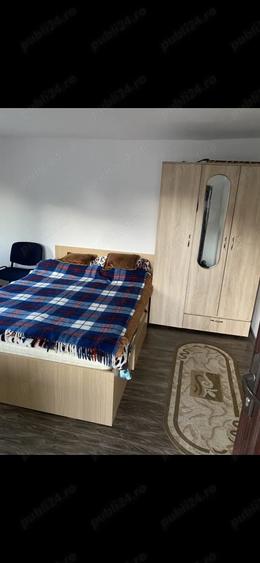 Casă cu 2 camere cu Teren 832 Mp în Central