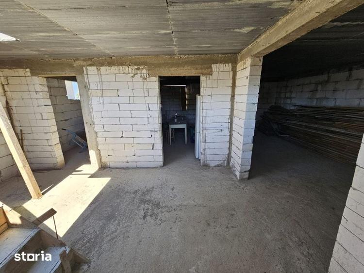 Teren intravilan cu constructie noua, 1172 mp, zona Bradesti - 7