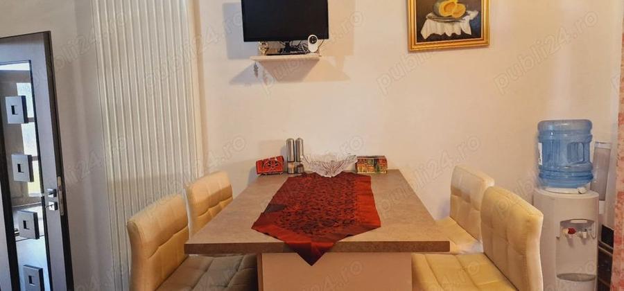 Casă cu 4 camere cu Teren 350 Mp în Central