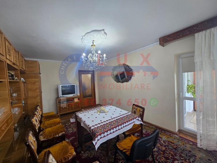 ID 4224 DE VÂNZARE – APARTAMENT CU 4 CAMERE, STR. VICTORIEI - 2