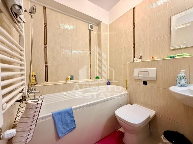 Apartament cu 2 camere, loc de parcare, Zona Lipovei - 11