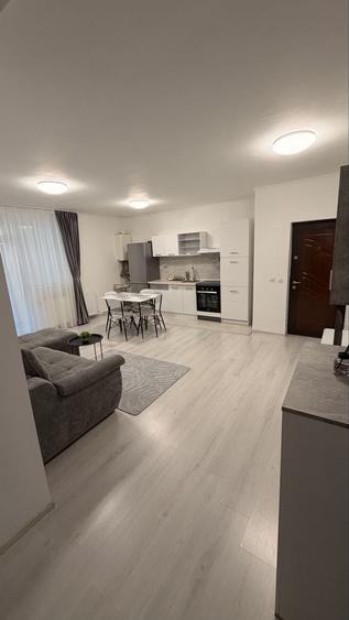 Apartament cu 2 camere în Florești