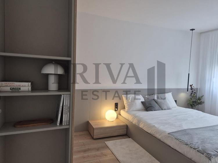 Apartament cu 3 camere semidecomandat, mobilat în Circumvalațiunii