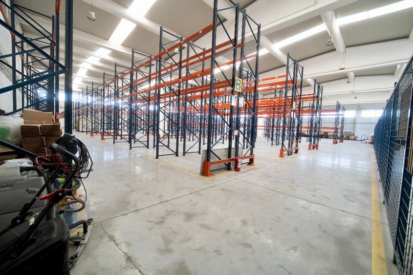 Proprietate specială, de 3,500 mp, în Vest