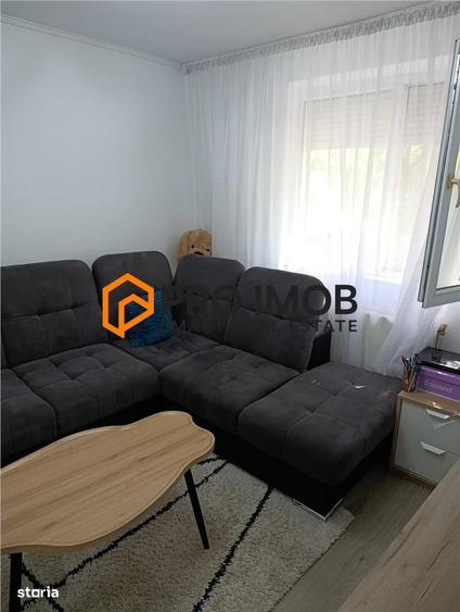 Apartament cu 2 camere decomandat, mobilat în Micro 5