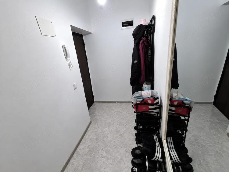 Apartament cu 2 camere decomandat în Craiovița Nouă