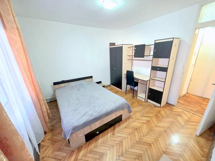 Apartament cu 3 camere decomandat în Gheorgheni