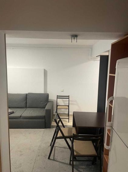 Apartament cu 2 camere semidecomandat în Calea Turzii
