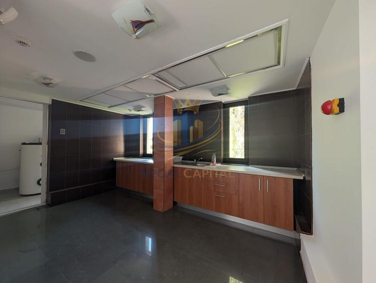 Spațiu comercial, de 472 mp, în Băneasa