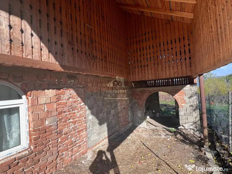 Casă cu 3 camere cu Teren 1709 Mp în Mățău