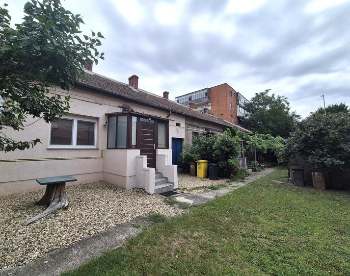 Apartament cu 2 camere decomandat în Banu Mărăcine