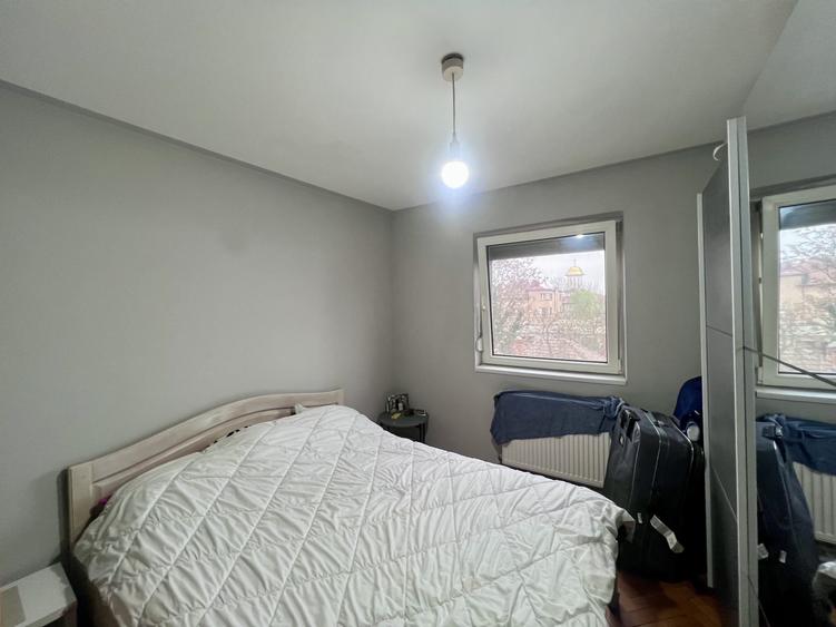 Apartament cu 2 camere semidecomandat, mobilat în Telegrafului