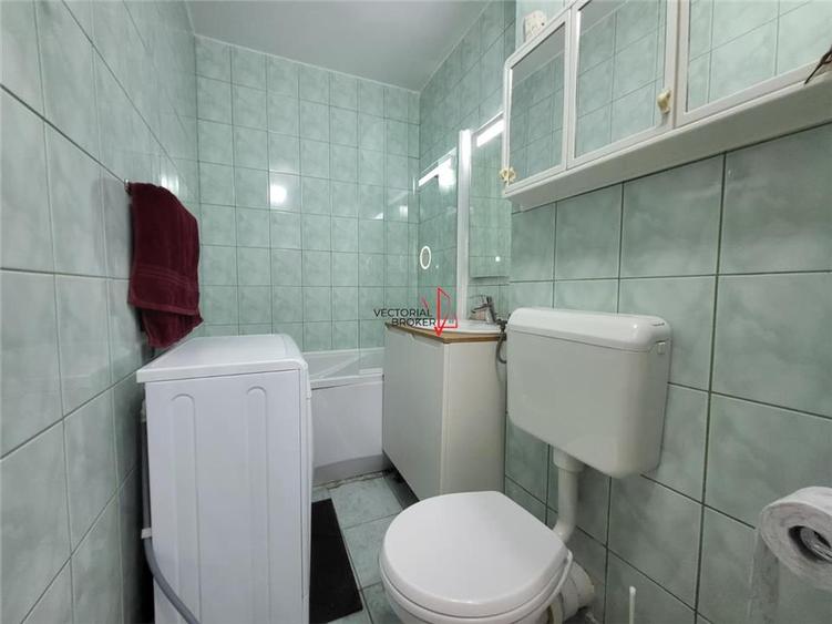 Garsonieră semidecomandată, mobilată în Titan