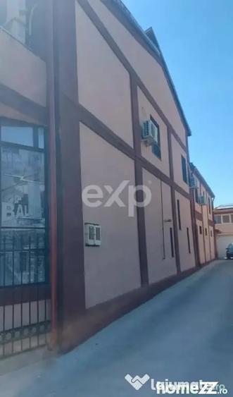 Spațiu comercial, de 781 mp, în Central