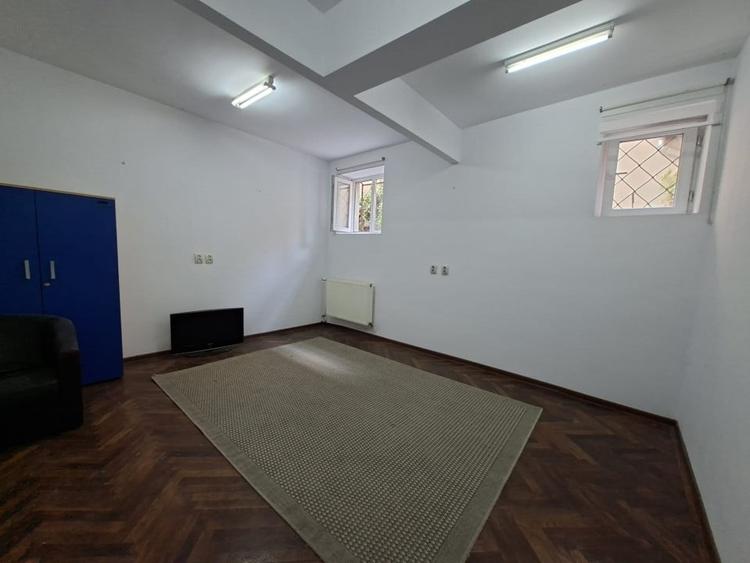 Vanzare apartament de 4 camere, zona Domenii - 6