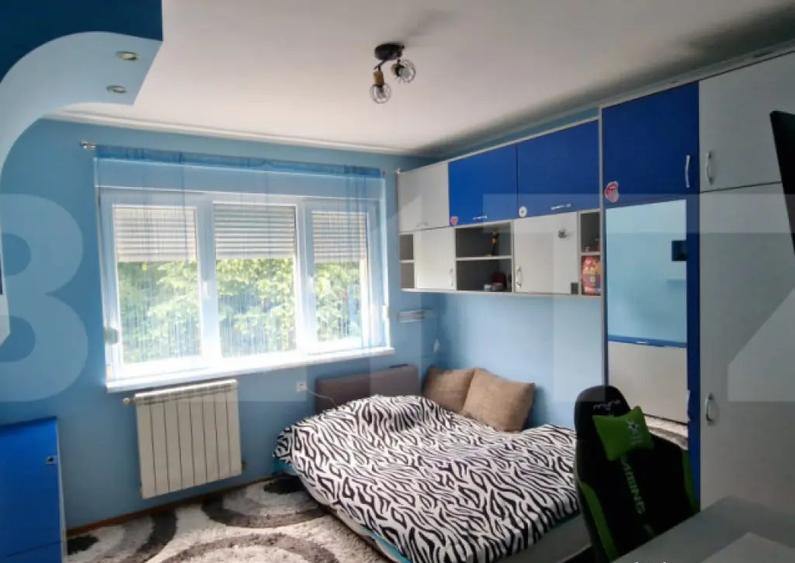 Apartament 3 camere, 57 mp, zona Micro 1 - 5