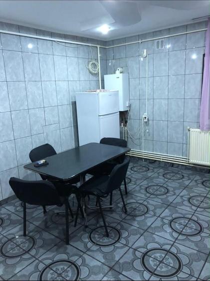 Apartament de inchiriat in Gaesti - 1