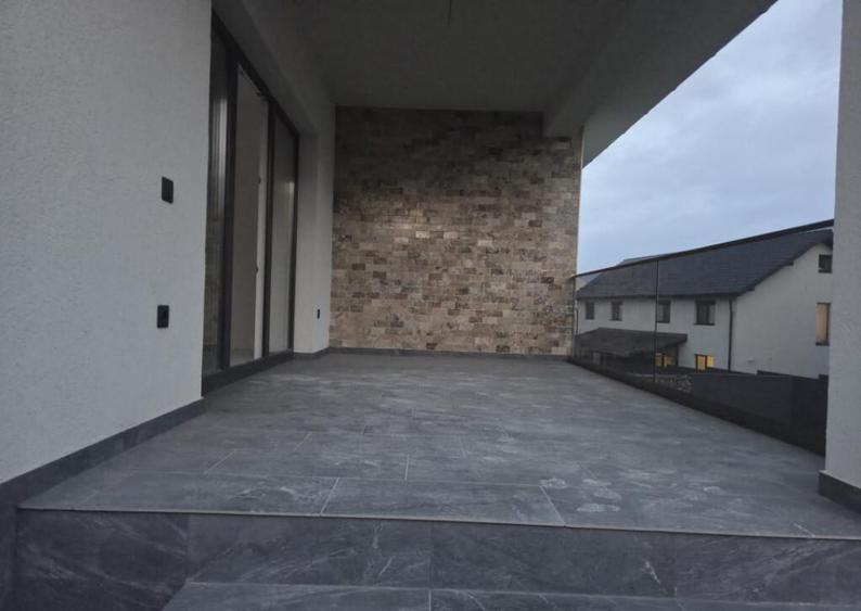 Casa Individuala 4 camere + 500mp teren in Selimbar - 4