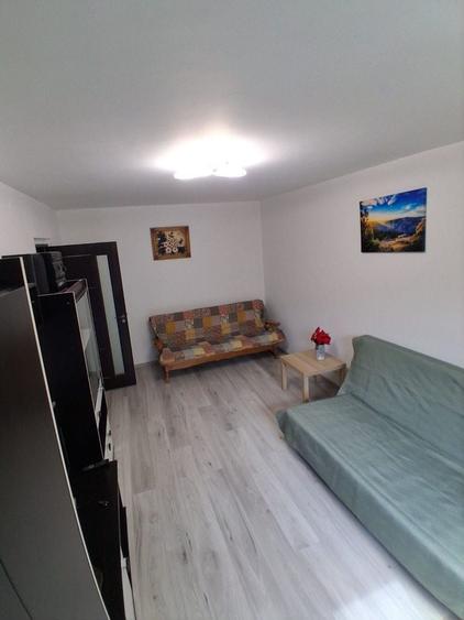 Inchiriez apartament 2 camere - 6