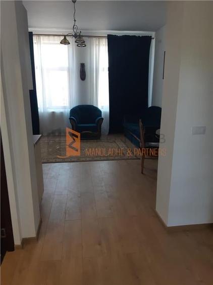 Apartament 3 camere cf 1 decomandat zona Centru - 3