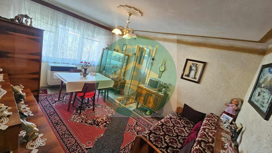 Apartament 2 camere, zona Marom - 1