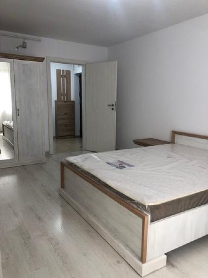 Ofer inchiriere garsoniera moderna la  Balcescu Residence, , 300 euro - 2