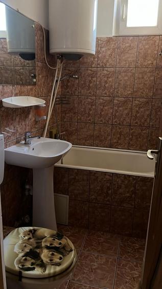 Inchiriez apartament cu 2 camere etajul 1 Rogerius - 9