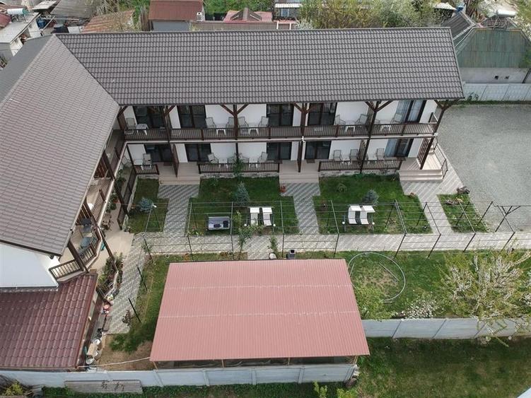 PENSIUNE COSTINESTI, DE VANZARE - 1