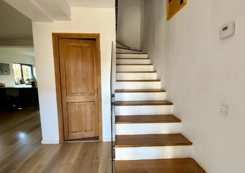 Casa 5 camere langa Primaria Flore?ti - transport ?i magazine aproape - 14