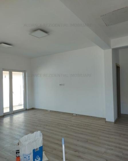 Casa individuala,la 800-900 m de STB si 4 km de metrou.Finalizata - 14