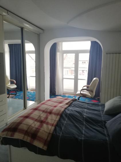 Inchiriez apartament 4 camere Micul Dallas - 4