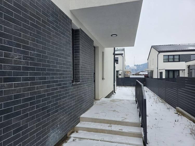 Duplex cu 3 camere 91mp, zona Dealul Lempes, Sanpetru - 2