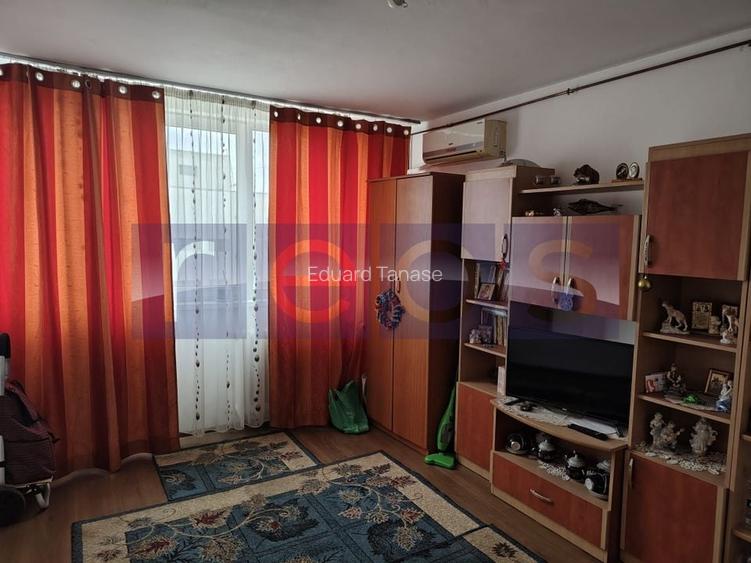 VANZARE 4 CAMERE I DECOMANDAT I METROU I ZONA PARCULUI DRUMUL TABEREI